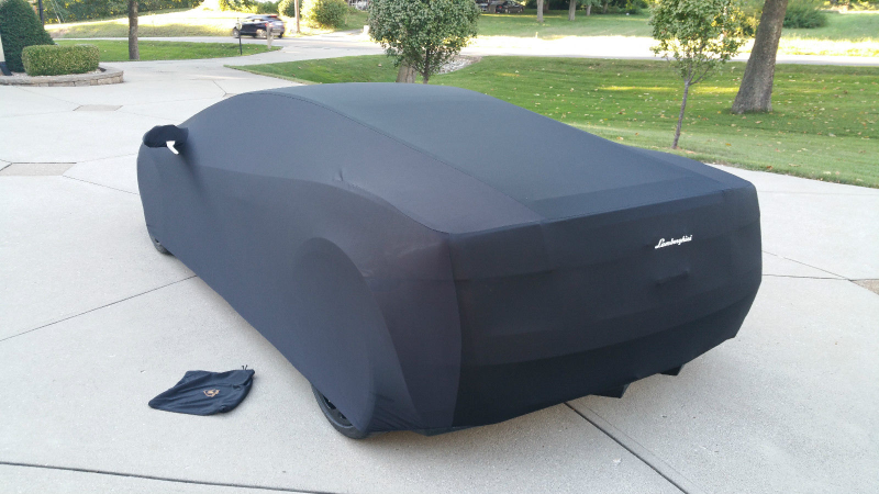 Illustration for article titled Would You Buy A Lamborghini With More Miles Than Your Commuter Toyota Camry?